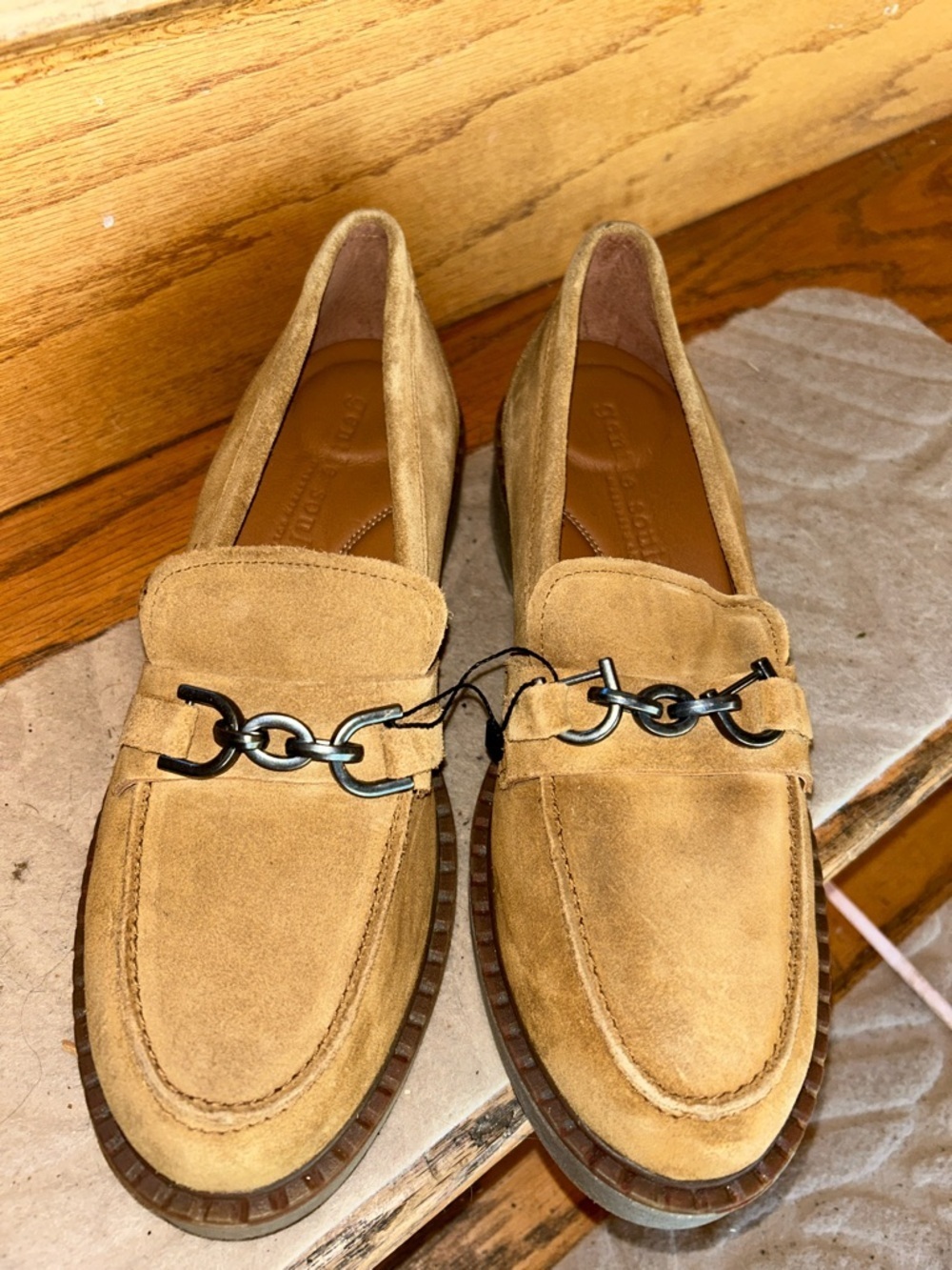NWT Gentle souls loafers